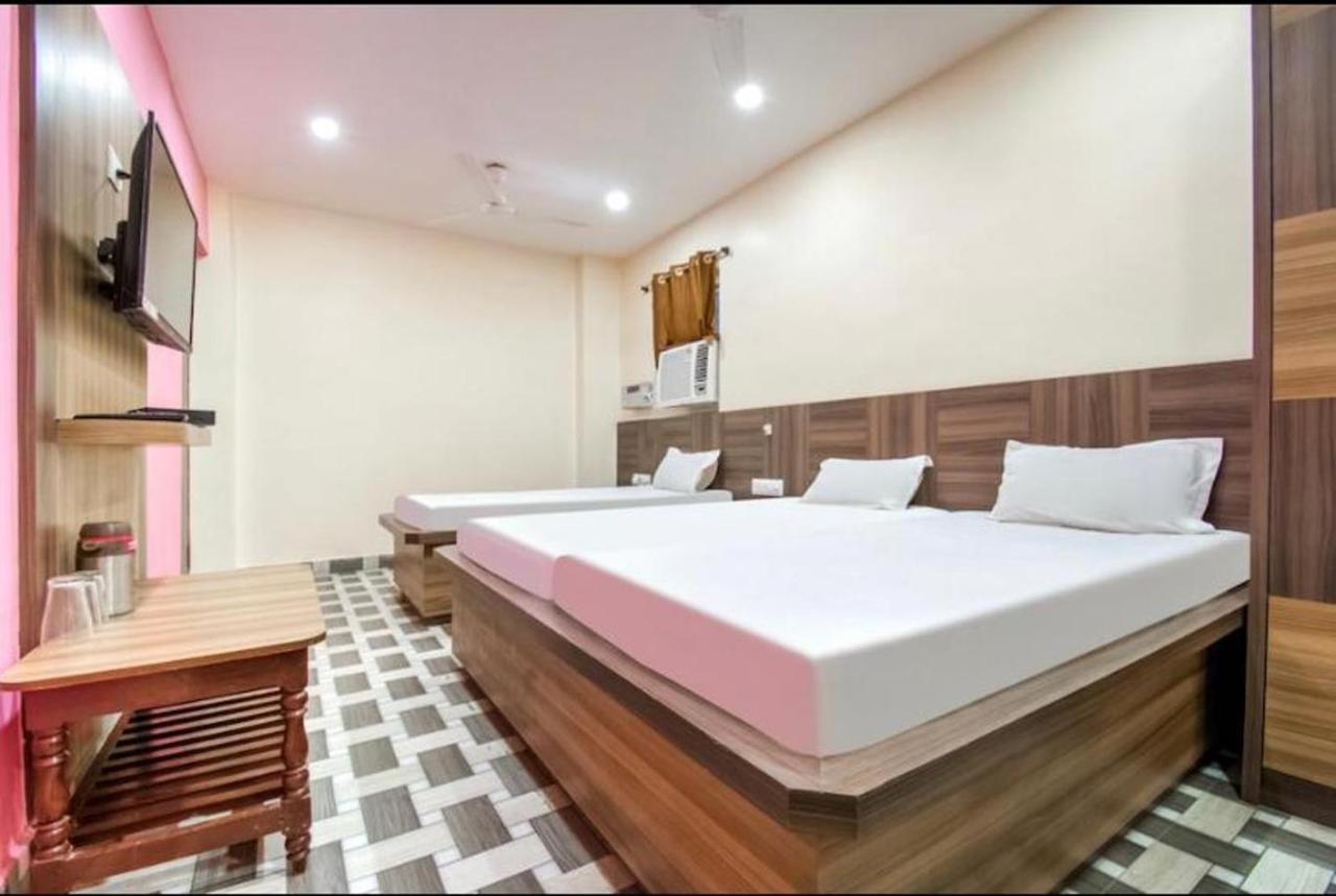 Hotel Vivek Patna  Ngoại thất bức ảnh