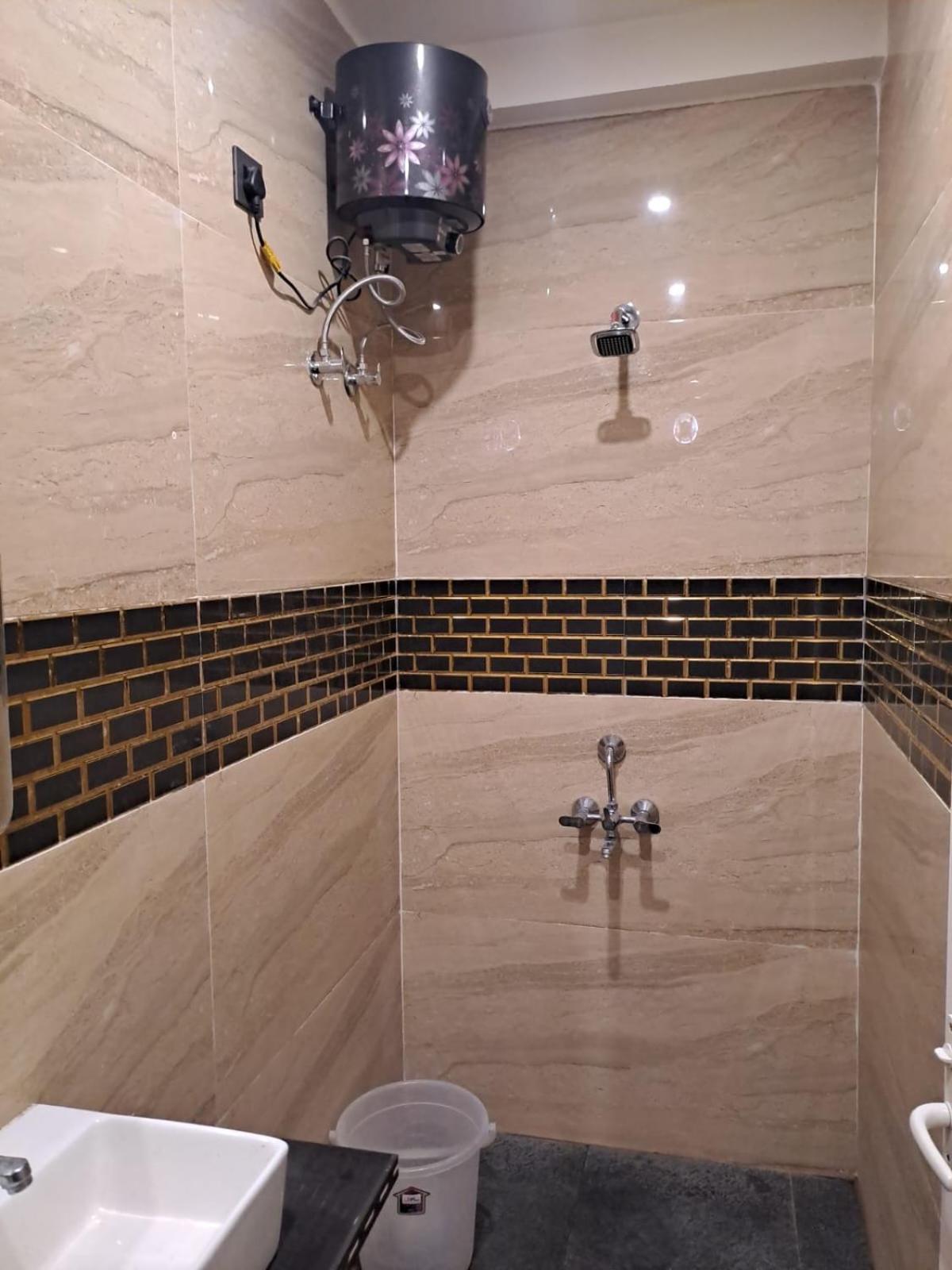 Hotel Vivek Patna  Ngoại thất bức ảnh