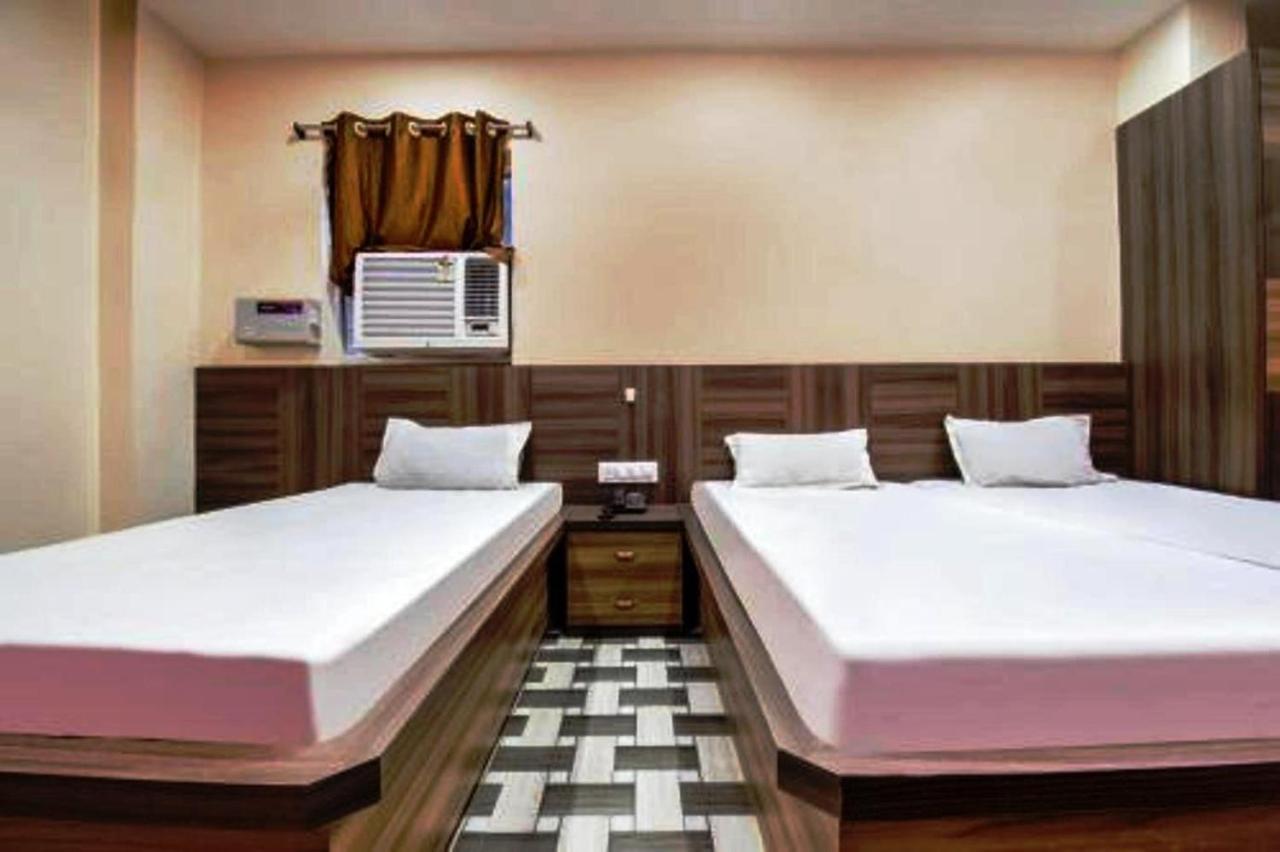 Hotel Vivek Patna  Ngoại thất bức ảnh